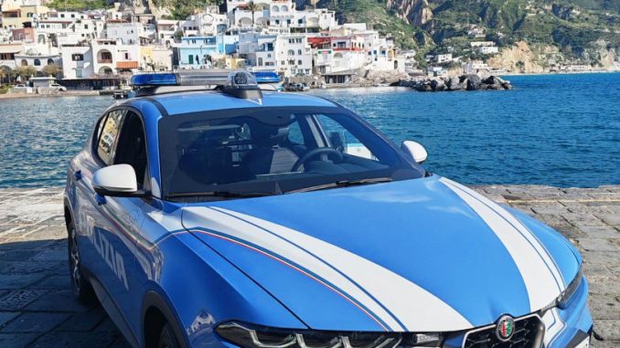 POLIZIA ISCHIA