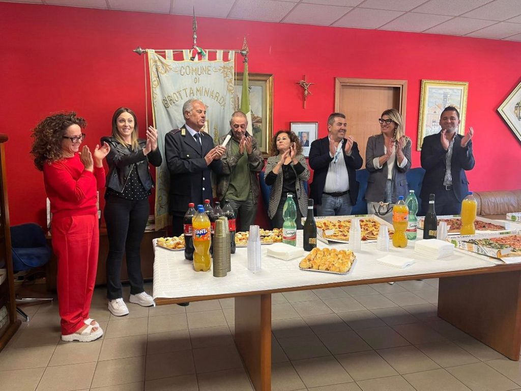 Grottaminarda, va in pensione il Maresciallo Saverio Mustone: 25 anni al servizio della comunità