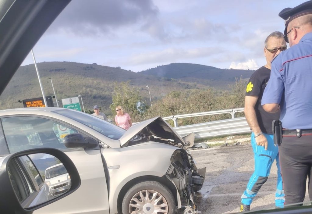 Baiano, nuovo incidente all’uscita del casello A16: una donna in ospedale