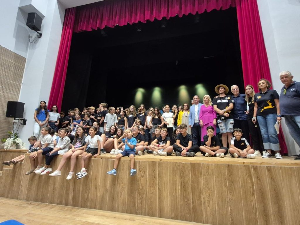 BAIANO. Sipario calato sulla XXXI edizione, obiettivo sull’edizione 2026 Convivialità e accoglienza, il fascino e lo splendore della Festa della Nocciola. La Fata Turchina, Ulisse e le Sirene, i presepi in miniatura, testimonial speciali …