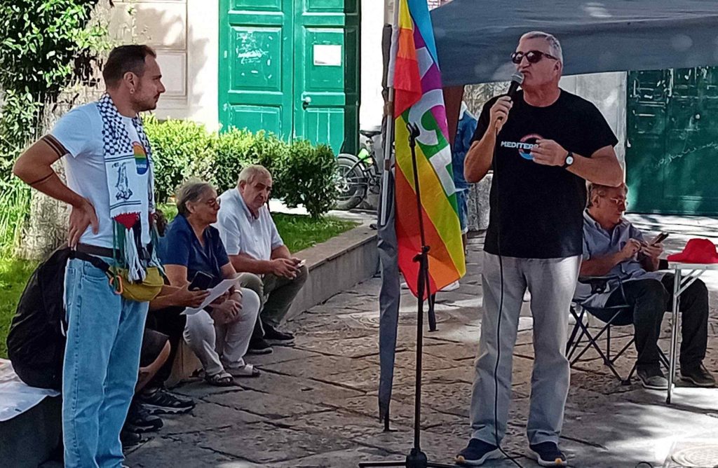 Marigliano, assemblea cittadina contro il razzismo dopo l’aggressione a un giovane lavoratore pakistano