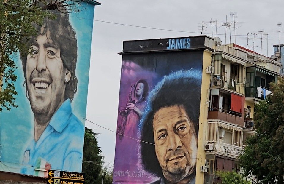 NAPOLI SALUTA JAMES SENESE, I COLLEGHI IN CORO: “ERA UN GENIO, ORA SIAMO TUTTI PIU’ POVERI” NAPOLI SALUTA JAMES SENESE, I COLLEGHI IN CORO: “ERA UN GENIO, ORA SIAMO TUTTI PIU’ POVERI”