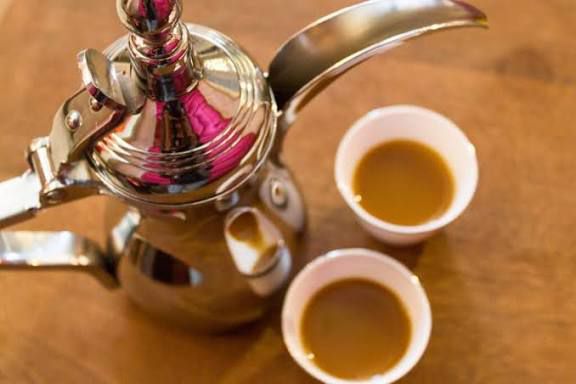 Il caffè, viaggio di un chicco che diventa rito universale: 1 ottobre, Giornata internazionale del caffè