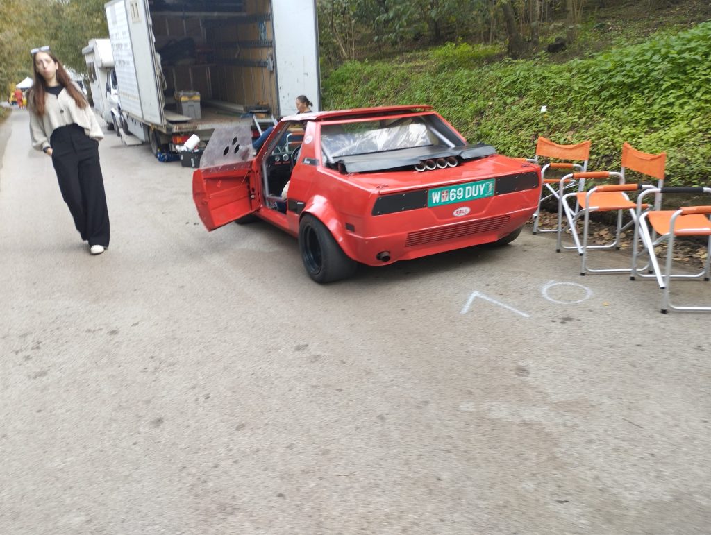 Visciano, successo per il Memorial Giovanni Fucile: una trentina di vetture allo slalom, premiazione in piazza. Foto