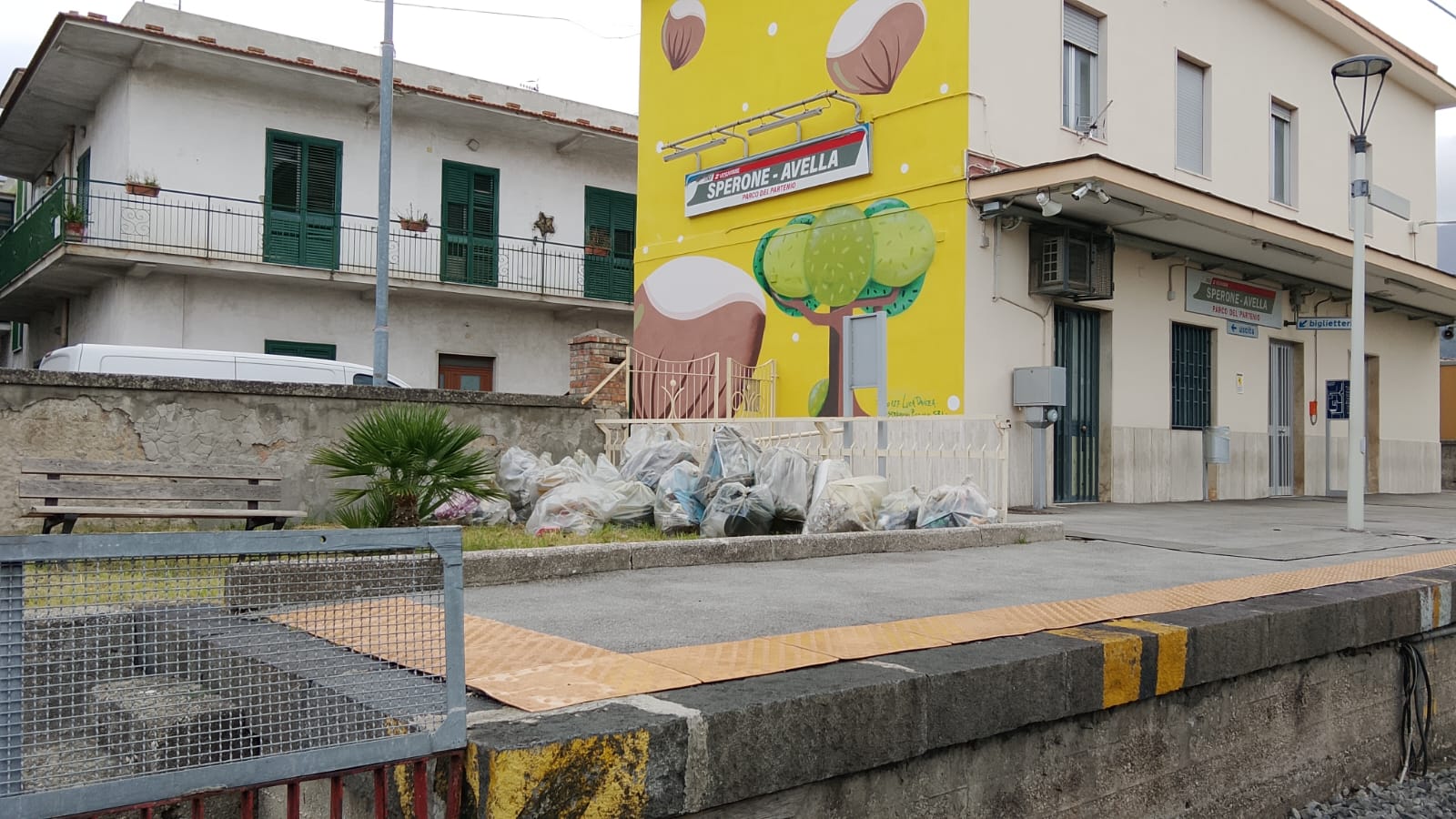  “EAVitiamolo: qui la pazienza è finita”