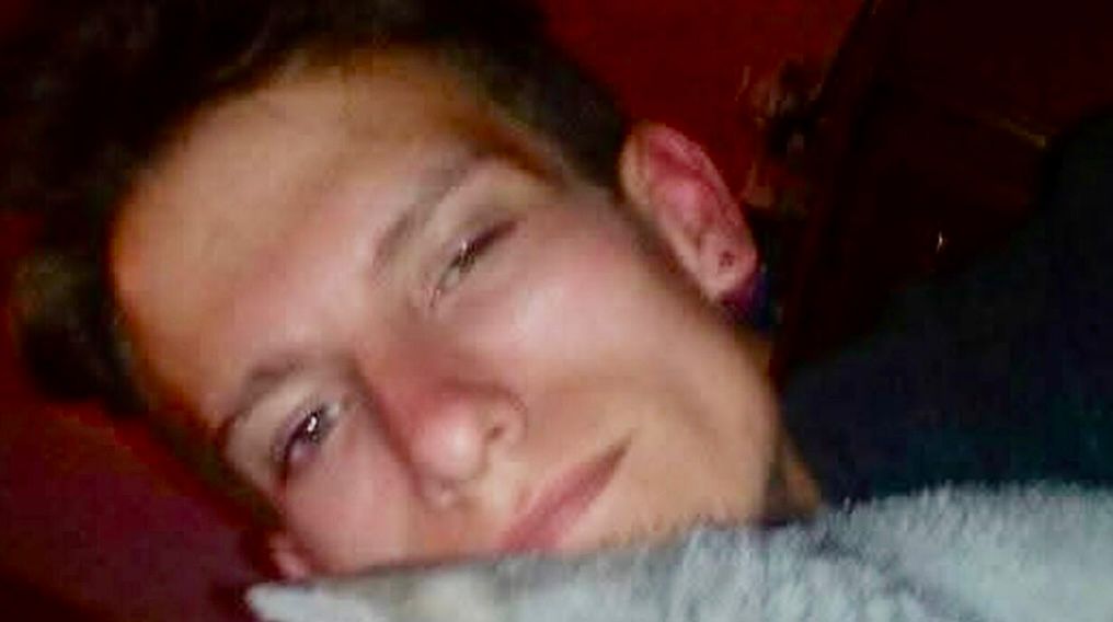 Incidente mortale a Santa Marina: giovane centauro muore dopo l’impatto con un mezzo agricolo Incidente mortale a Santa Marina: giovane centauro muore dopo l’impatto con un mezzo agricolo