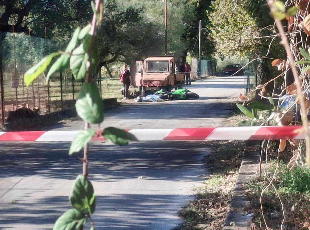 Incidente mortale a Santa Marina: giovane centauro muore dopo l’impatto con un mezzo agricolo Incidente mortale a Santa Marina: giovane centauro muore dopo l’impatto con un mezzo agricolo