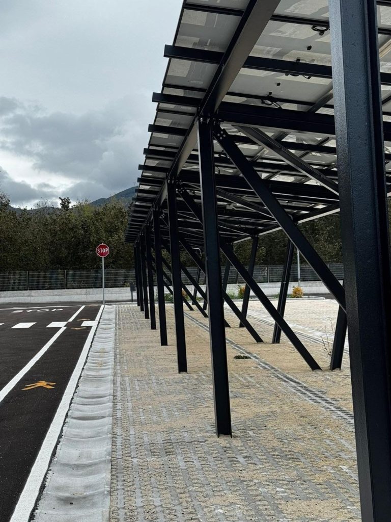 Lauro, inaugurato il nuovo parcheggio comunale vicino al cimitero: più servizi, accessibilità e sostenibilità