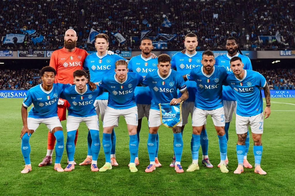 Il Ciuccio scalcia il Biscione: Napoli–Inter 3 1, al Maradona ruggisce l’anima azzurra e la vetta torna a splendere Il Ciuccio scalcia il Biscione: Napoli–Inter 3 1, al Maradona ruggisce l’anima azzurra e la vetta torna a splendere