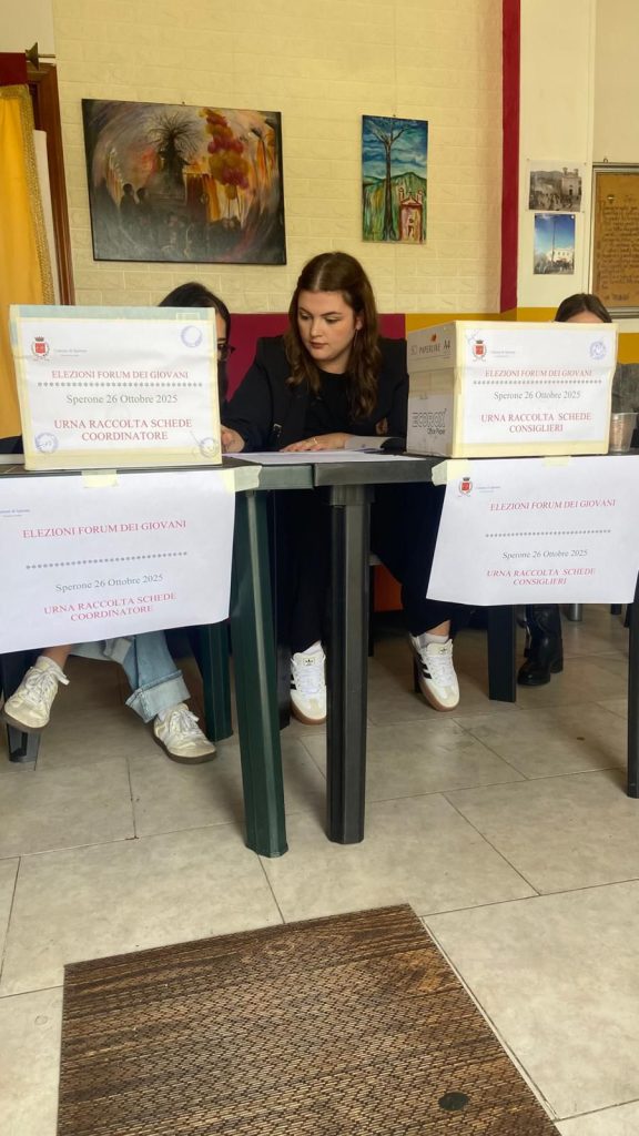 SPERONE. Rinnovato il Forum dei Giovani: eletto coordinatore Agostino Vitale. A breve l’operatività del sodalizio. Il plauso dell’Amministrazione Comunale SPERONE. Rinnovato il Forum dei Giovani: eletto coordinatore Agostino Vitale. A breve l’operatività del sodalizio. Il plauso dell’Amministrazione Comunale