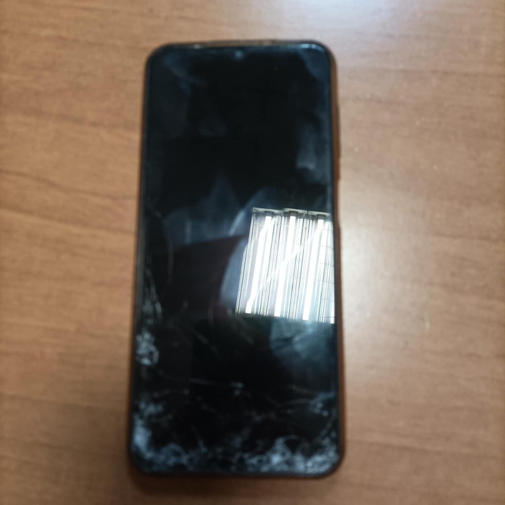 Trovato telefono a Sperone, consegnato ai Carabinieri di Baiano