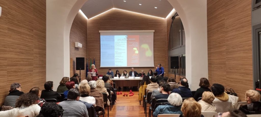 CIMITILE. Ottima riuscita dell’evento “Voci oltre il silenzio” dedicata alla prevenzione della violenza di genere CIMITILE. Ottima riuscita dell’evento “Voci oltre il silenzio” dedicata alla prevenzione della violenza di genere