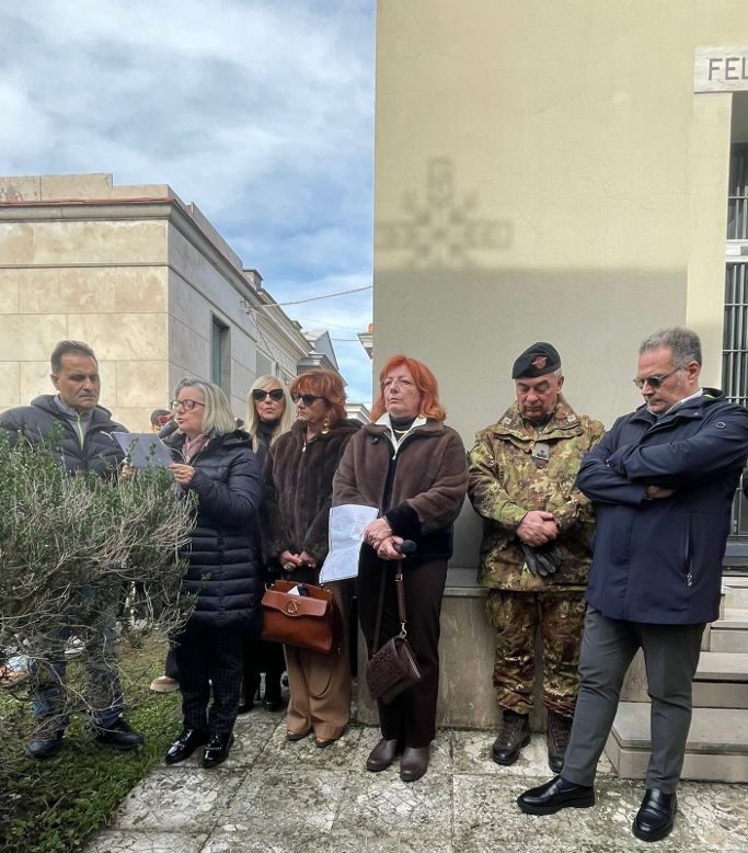 NOLA. Nel segno della memoria. Il sacrificio di Antonio Barone e il dovere della pace NOLA. Nel segno della memoria. Il sacrificio di Antonio Barone e il dovere della pace