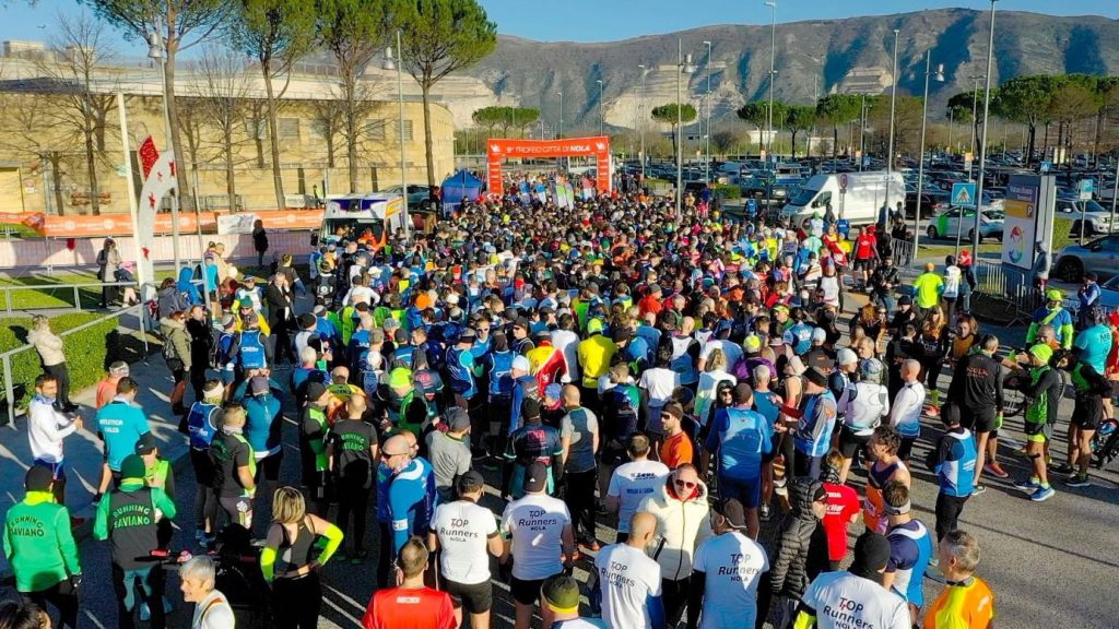 Torna il Trofeo “Città di Nola”: il 21 dicembre la classica di fine anno che richiama migliaia di atleti Torna il Trofeo “Città di Nola”: il 21 dicembre la classica di fine anno che richiama migliaia di atleti