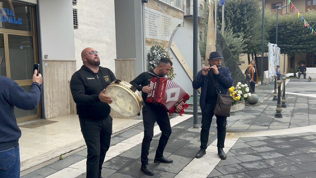 Sperone celebra la seconda edizione della Festa della Feijoa. Video