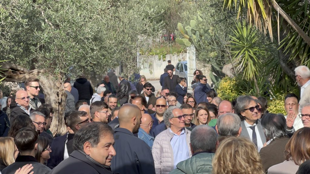 Regionali Campania, Enzo Alaia fa tappa a Baiano: folla e sostegno per il candidato di Casa Riformista. VIDEO