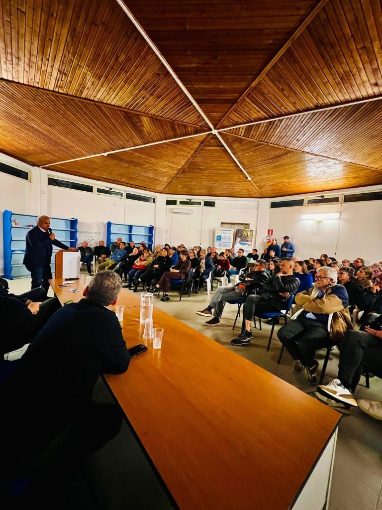 “L’Irpinia prima di tutto”: il viaggio di Maurizio Petrarca tra Bagnoli Irpino, Conza, Teora e Caposele “L’Irpinia prima di tutto”: il viaggio di Maurizio Petrarca tra Bagnoli Irpino, Conza, Teora e Caposele