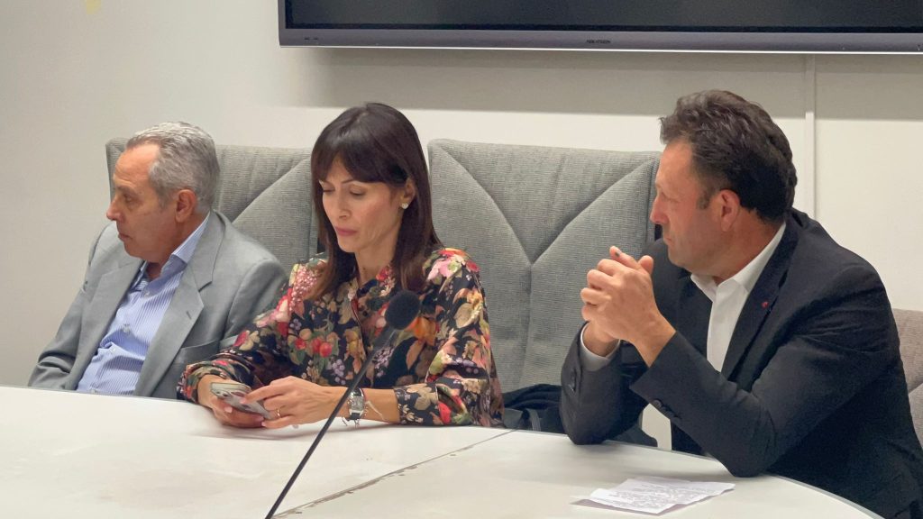 Sirignano, Mara Carfagna in Irpinia: “Serve un cambiamento dopo 10 anni di De Luca”. Incontro con il candidato Paolo Rozza