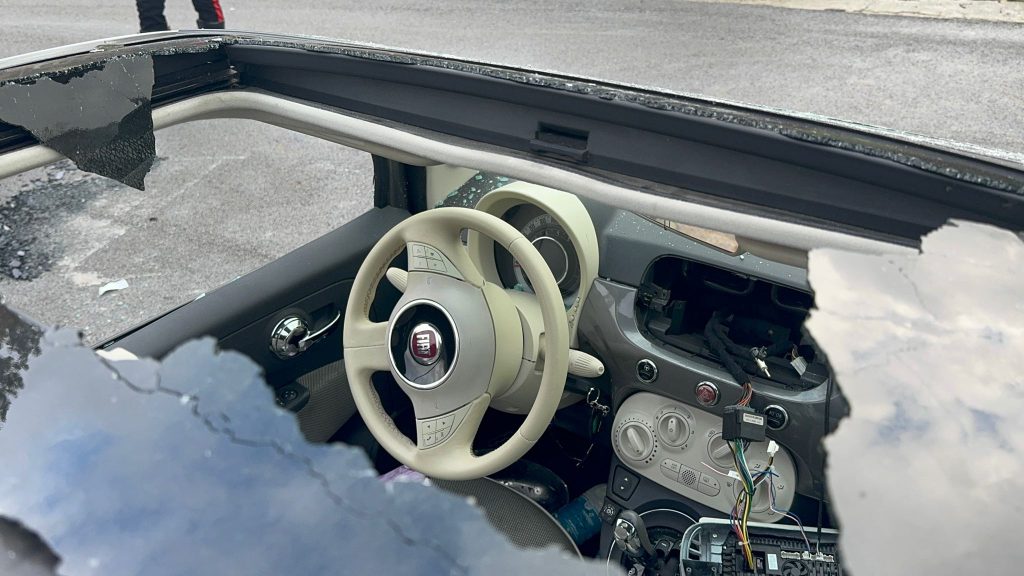 Mugnano del Cardinale, auto si ribalta in via Campo: donna trasportata al Moscati per accertamenti