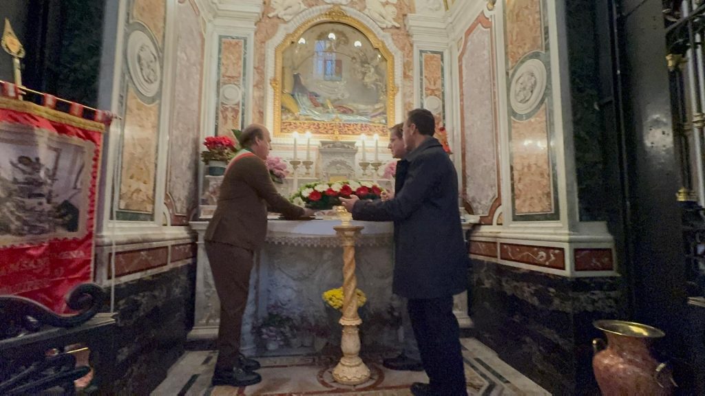 A Mugnano del Cardinale il sindaco Gennaro D’Acunzi celebra il Patto di Amicizia: “Costruiamo ponti, non barriere”