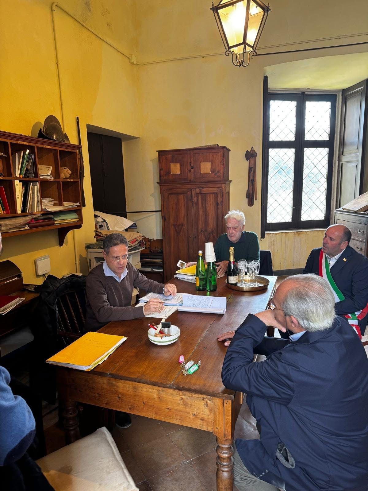 Lauro, il Principe Don Pietro Lancellotti dona il Boschetto al Comune: firmato l’atto ufficiale