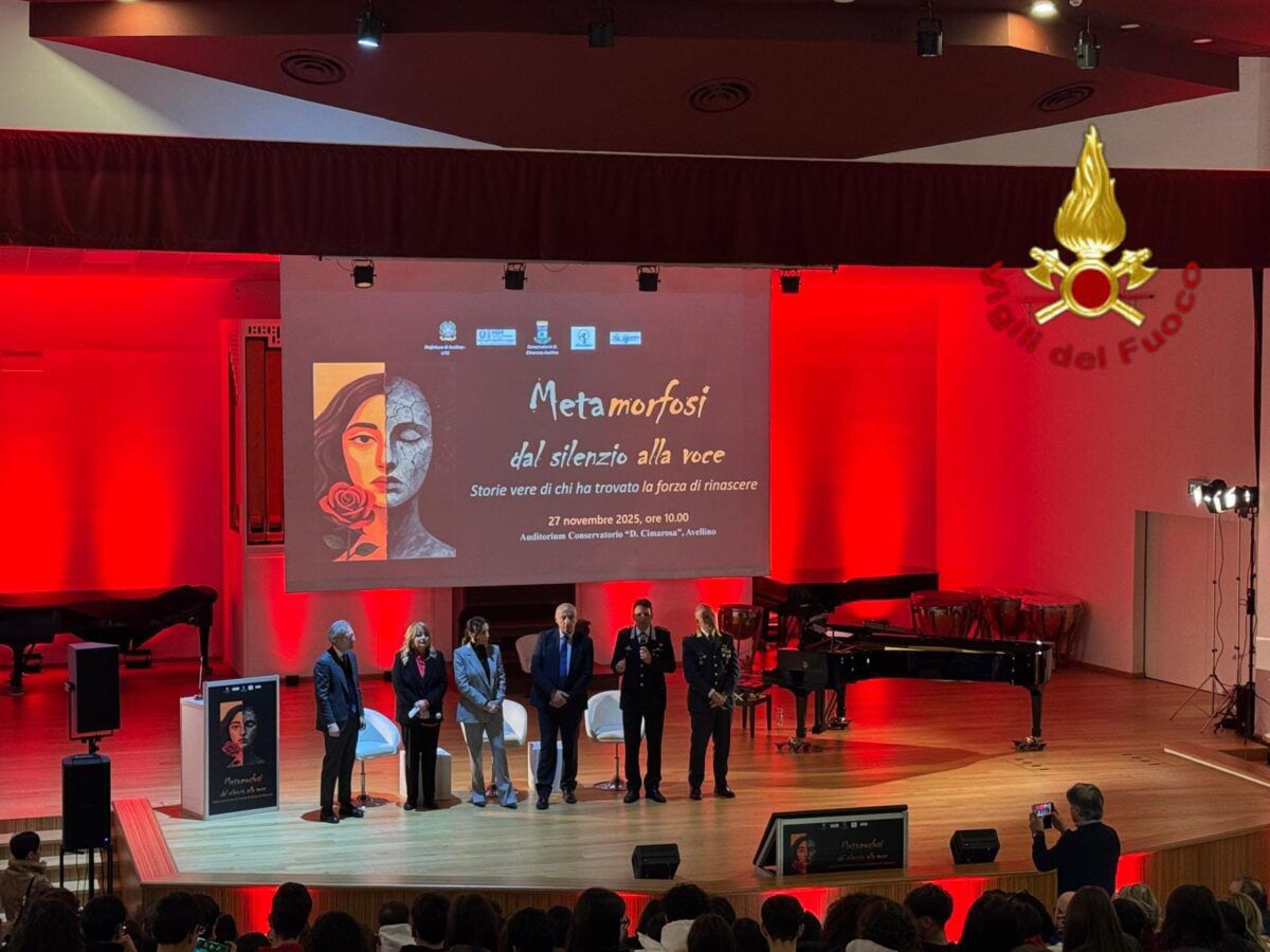 Avellino, al Conservatorio Cimarosa la Giornata contro la violenza di genere: protagoniste anche le vigili del fuoco