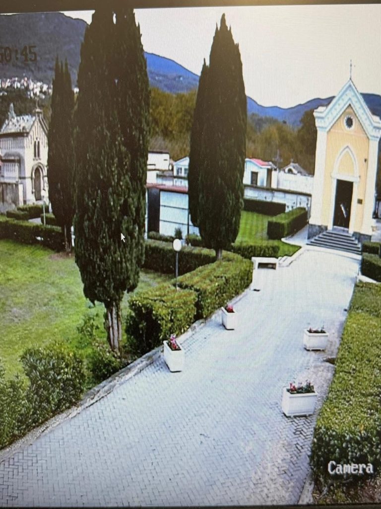 Lauro, nuove telecamere nel cimitero comunale: il Comune rafforza la sicurezza Lauro, nuove telecamere nel cimitero comunale: il Comune rafforza la sicurezza