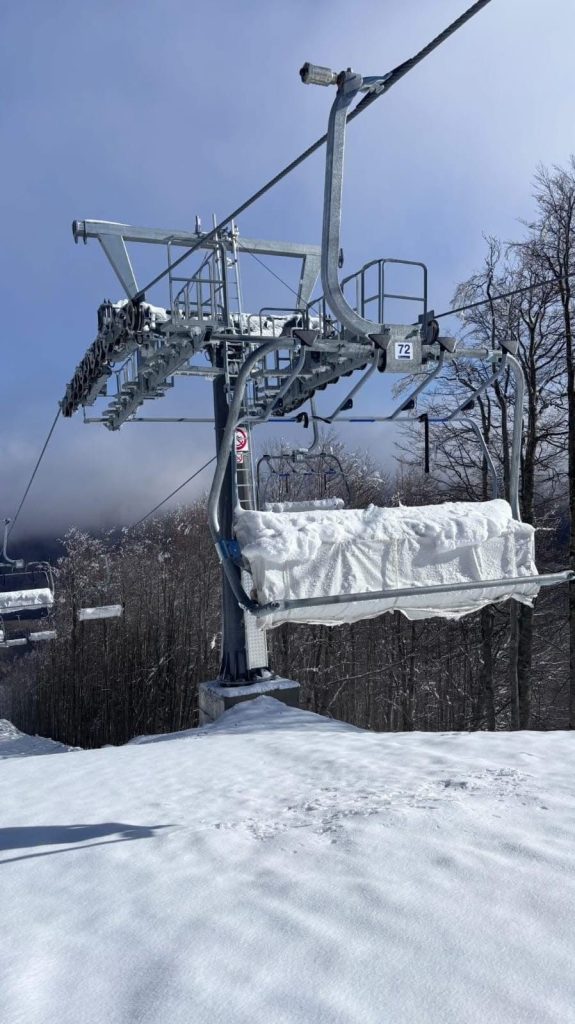 Laceno, nuova imbiancata oltre i 1500 metri: giornata di sole e panorami spettacolari