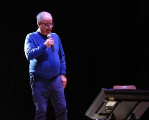 BAIANO. Per i 31 anni de L’Incontro. Omaggio con brio alla Napoli canora. Fantastico e spettacolare pout pourri  al Colosseo. FOTO