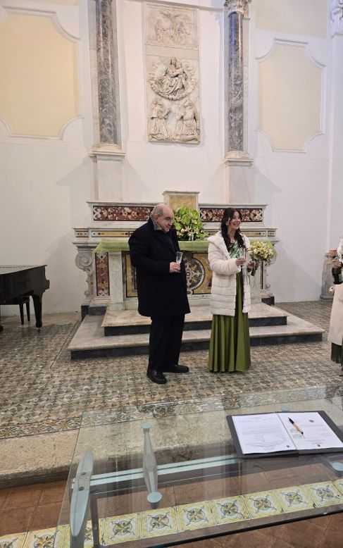 AVELLINO. Elena e Giovanni si promettono amore: festa grande per le famiglie Picone, De Feo ed Esposito