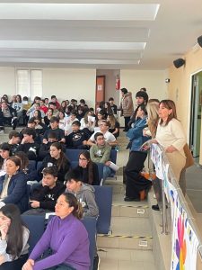 BAIANO SPERONE. Scuola e Associazioni, sinergie al servizio delle comunità     Creatività, teatro e tecnologia: alla riscoperta del talento di ragazze e ragazzi. Nell’Auditorium del Giovanni XXIII   Parini presentato il bando di concorso per le Borse di studio in memoria delle sorelle Assuntina e Agnesina Amodeo.