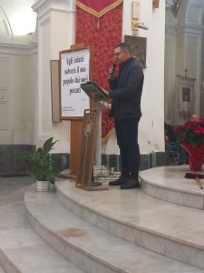 Baiano, la tradizione delle “Messe ‘e notte”: dall’Altare di S. Stefano una preghiera per la Pace nel mondo. Baiano, la tradizione delle “Messe ‘e notte”: dall’Altare di S. Stefano una preghiera per la Pace nel mondo.