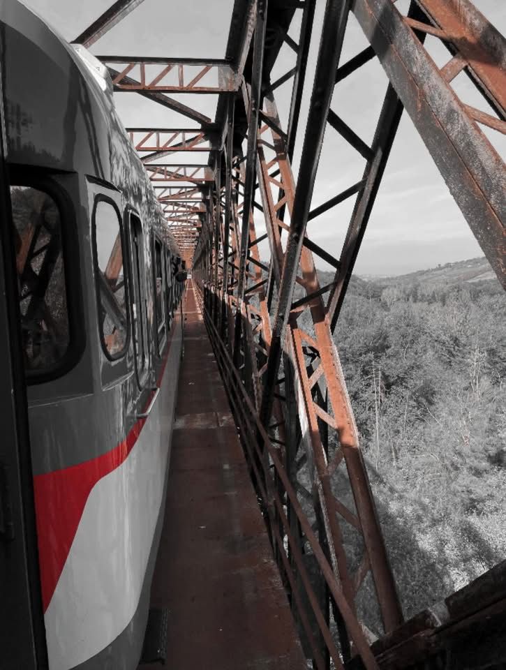 Irpinia Express fa tappa a Morra De Sanctis: una domenica tra storia, sapori e paesaggi d’autunno