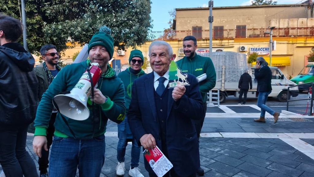 Il Pino Irpino 2025: la XII edizione parte da Monteforte. La carovana attraversa i 118 comuni dell’Irpinia