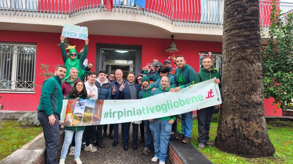 Il Pino Irpino 2025: la XII edizione parte da Monteforte. La carovana attraversa i 118 comuni dell’Irpinia