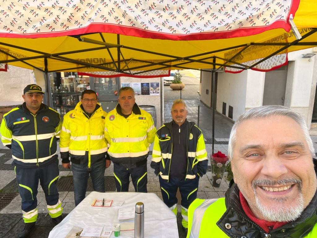 Stelle di Natale ad Altavilla Irpina: la Protezione Civile sostiene l’AIL nella lotta alle leucemie