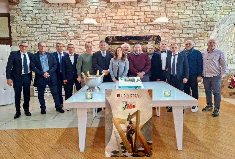 A Luogosano presentato il Calendario UNARMA 2026: arte, istituzioni e tradizione per un evento che cresce ogni anno A Luogosano presentato il Calendario UNARMA 2026: arte, istituzioni e tradizione per un evento che cresce ogni anno