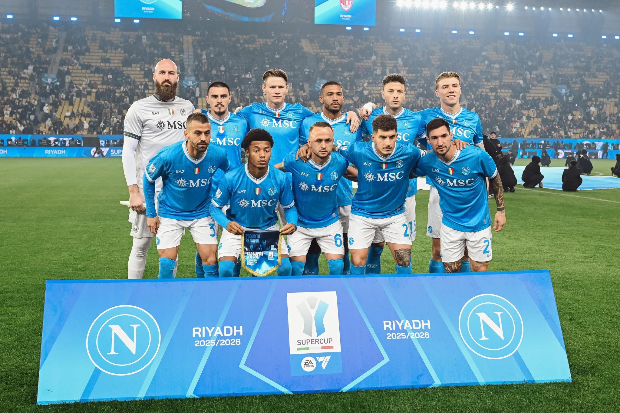 Napoli supera il Milan 2 0 e vola in finale di Supercoppa: Hojlund decisivo, rossoneri spenti Napoli supera il Milan 2 0 e vola in finale di Supercoppa: Hojlund decisivo, rossoneri spenti