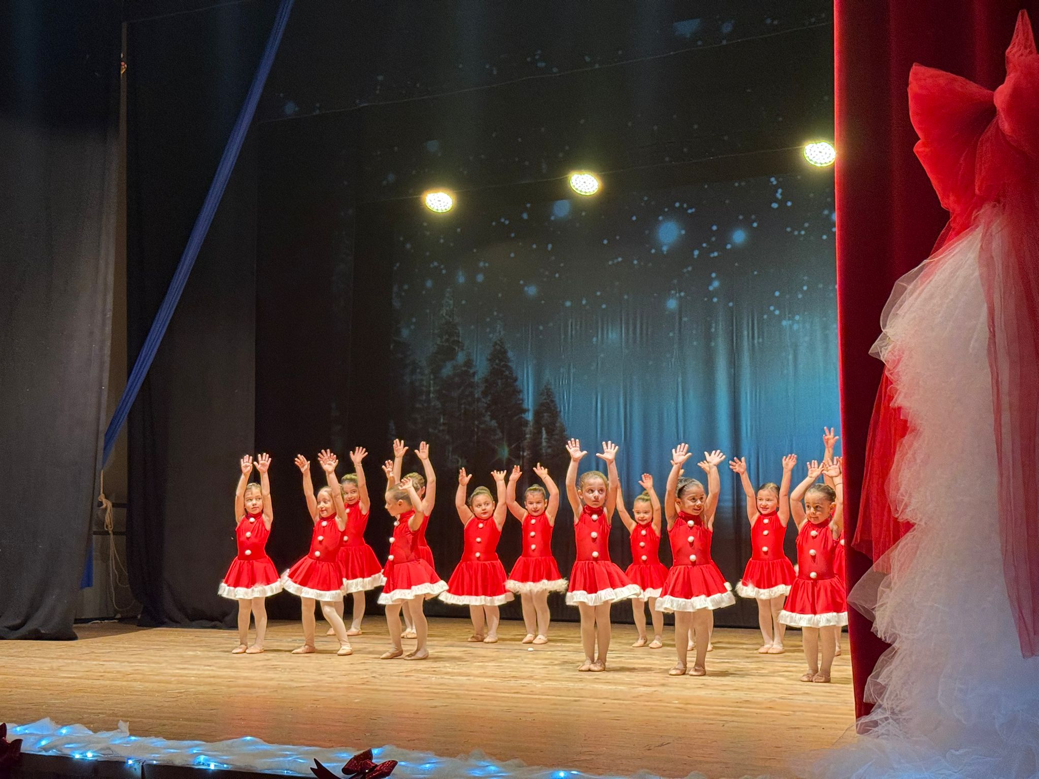 DanzArte accende il Natale a Baiano: danza, emozione e bellezza in “Christmas is Coming”