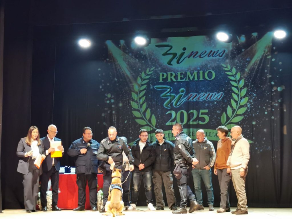 Baiano celebra le Eccellenze 2025: grande successo al Teatro Colosseo per il Premio BiNews