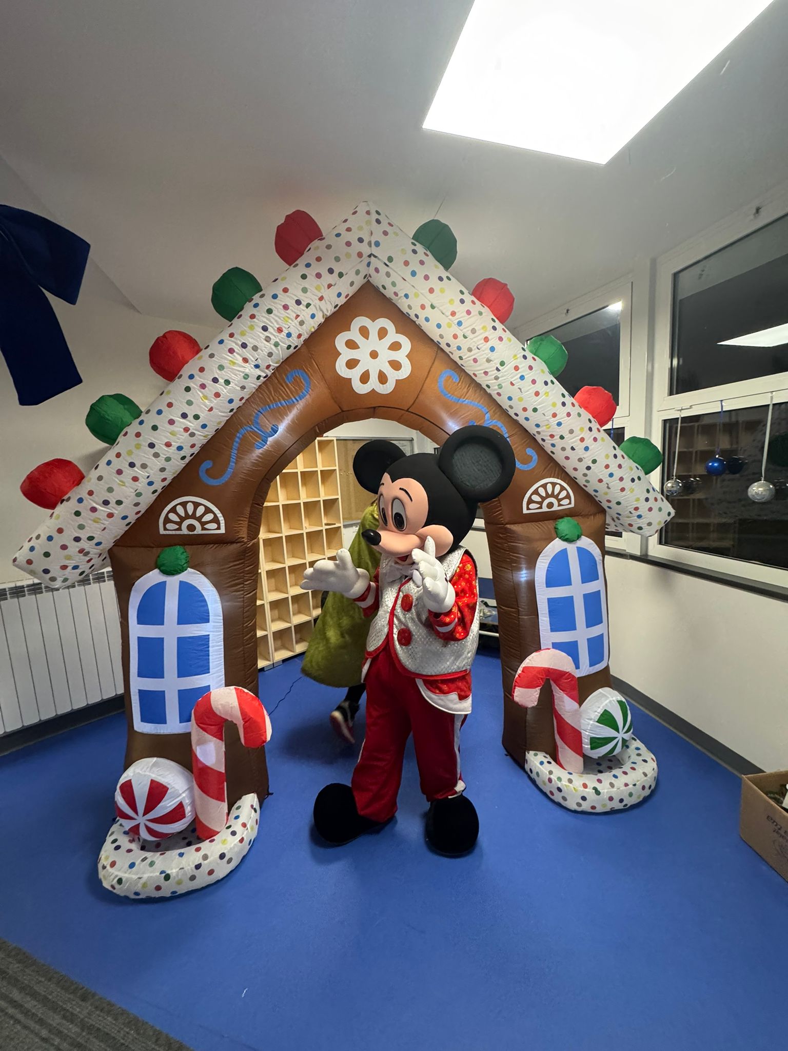 Sirignano, restituita alla comunità la scuola “La Girandola”: un nuovo spazio educativo per i più piccoli Sirignano, restituita alla comunità la scuola “La Girandola”: un nuovo spazio educativo per i più piccoli