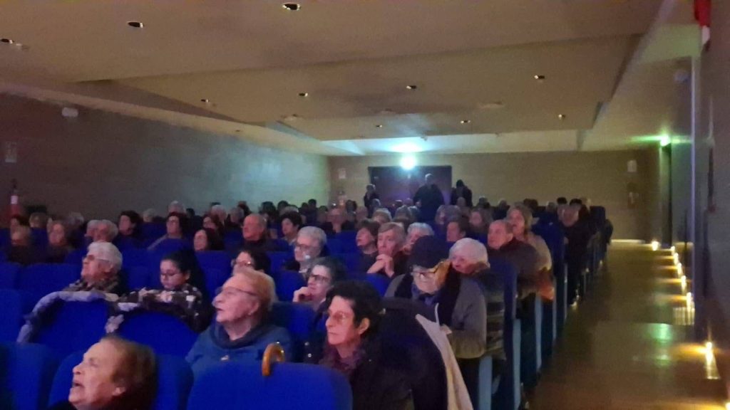 Teatro Colosseo sold out di emozioni: Baiano applaude la Festa degli Anziani