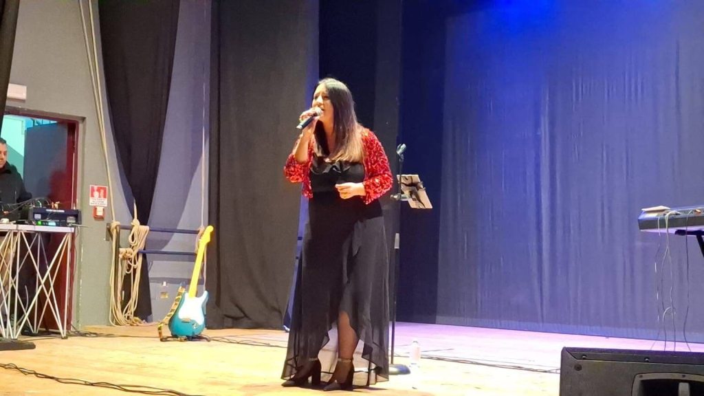 Teatro Colosseo sold out di emozioni: Baiano applaude la Festa degli Anziani