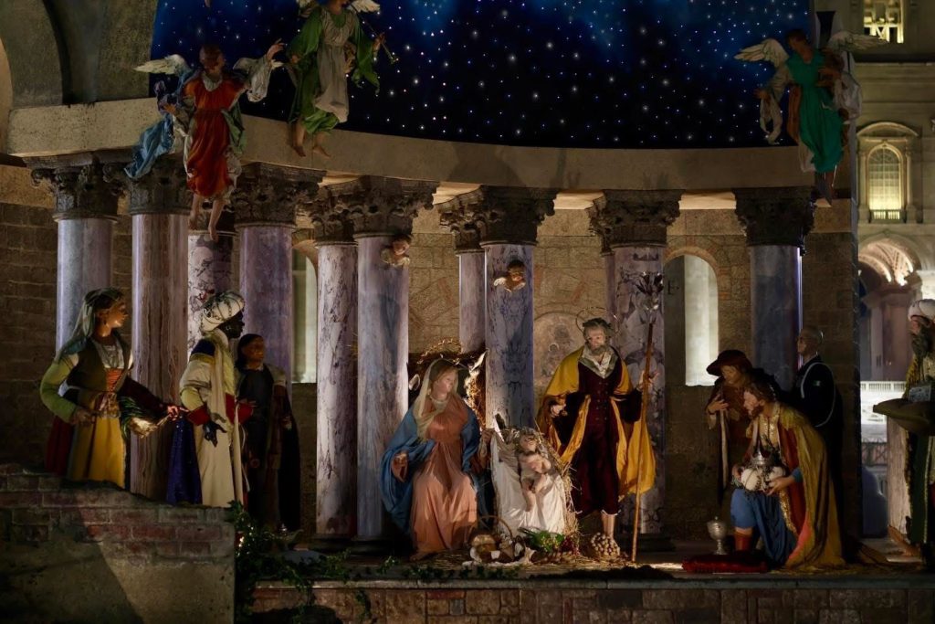 Papa Leone visita il presepe di Piazza San Pietro e saluta i pellegrini