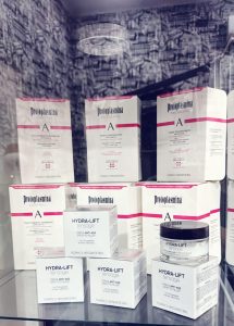 “Il Bello delle Donne”: 25 anni di bellezza, passione e professionalità a Liveri