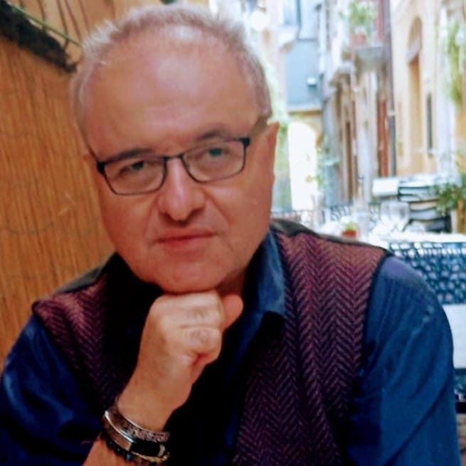 “Doi Rote”: la poesia di Nando Silvestri che diventa memoria condivisa. Video