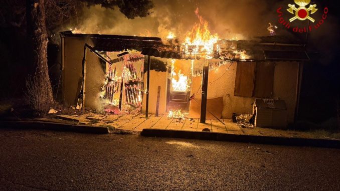 1cbf4da1-fcc4-49f0-b516-f40b706f6f74