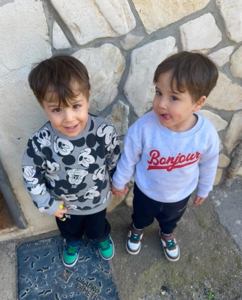 100 DI QUESTI GIORNI. Sirignano: i gemellini Gennaro ed Emanuele Biancardi compiono 4 anni 100 DI QUESTI GIORNI. Sirignano: i gemellini Gennaro ed Emanuele Biancardi compiono 4 anni