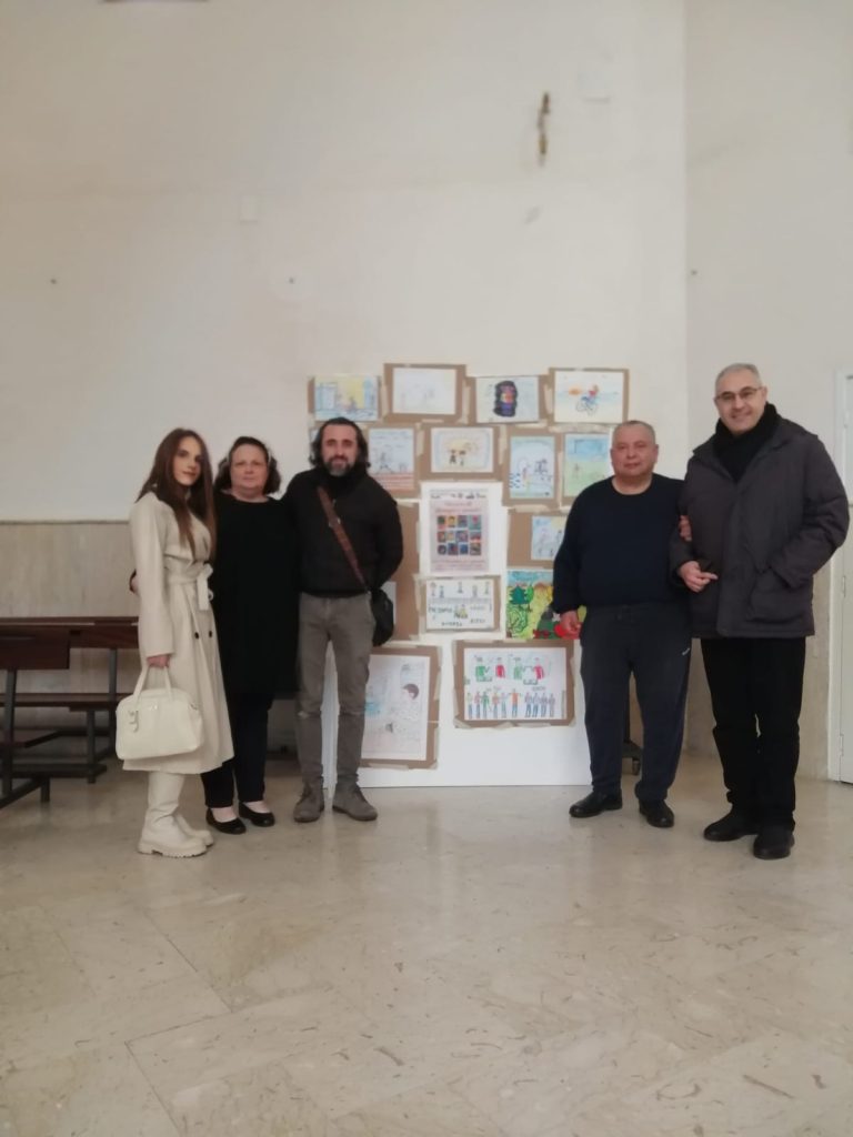 A San Giorgio a Cremano una mostra che parla al cuore: in esposizione i disegni dei ragazzi di “Autismo in Movimento”