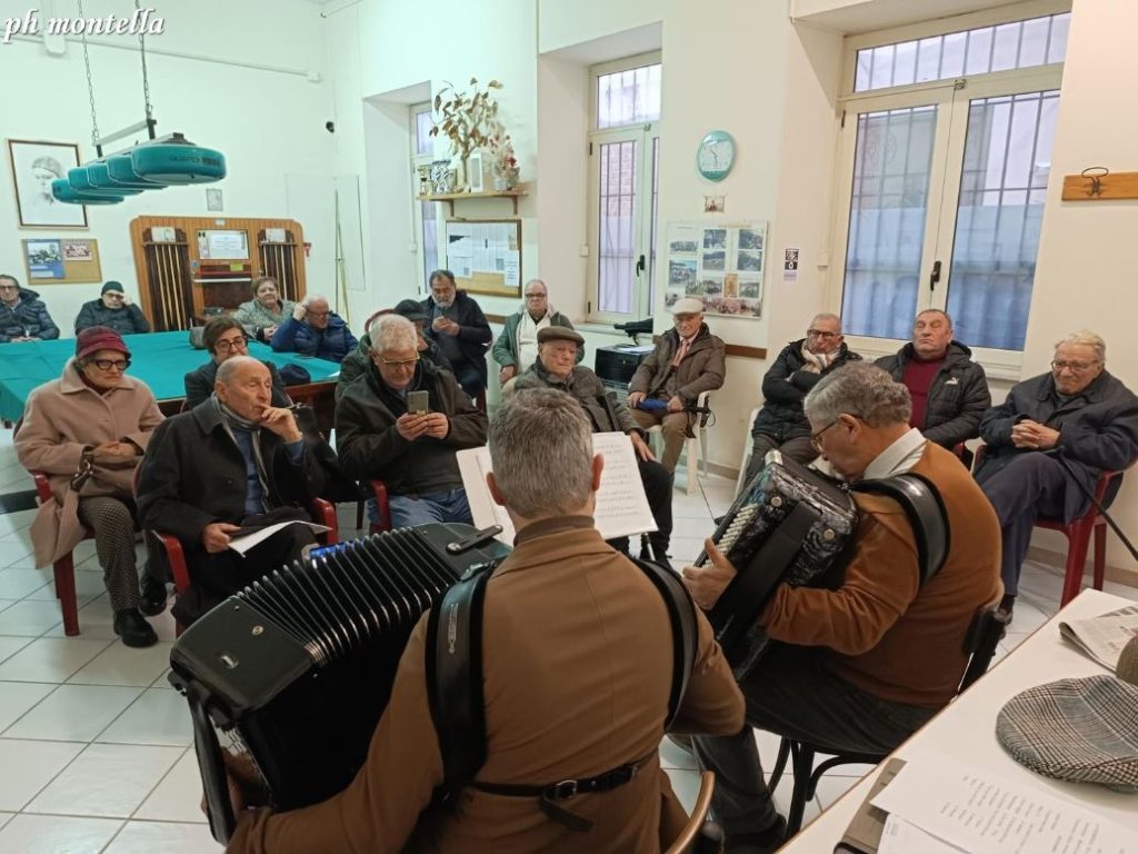 BAIANO. Fisarmoniche in concerto, all’Incontro… Tango for ever con Oblivion e Odeon, ‘Oì Stefanì e Maio amarcord Luca De Prisco e Andrea Bellofatto, performance di classe e stile, con alto gradimento. BAIANO. Fisarmoniche in concerto, all’Incontro… Tango for ever con Oblivion e Odeon, ‘Oì Stefanì e Maio amarcord Luca De Prisco e Andrea Bellofatto, performance di classe e stile, con alto gradimento.